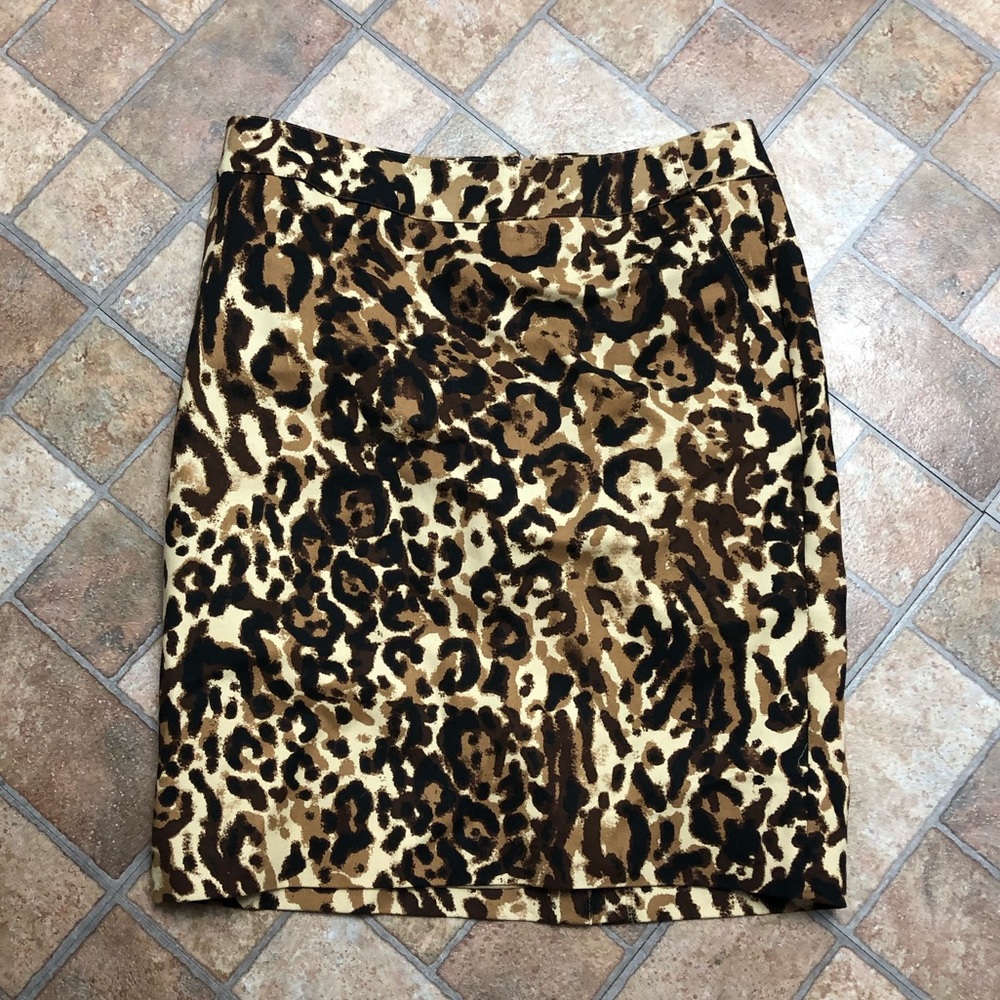 Leopard animal print midi Skirt